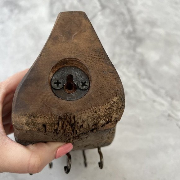 Shoe Form Wall Mount Key Rack Hanger Holder Hook Chain Storage Home Decor - Picture 2 of 4